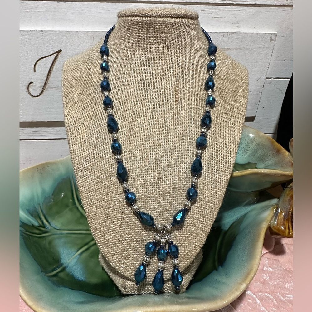 Vintage Victorian Iridescent Glass Faceted Bead 18” Necklace